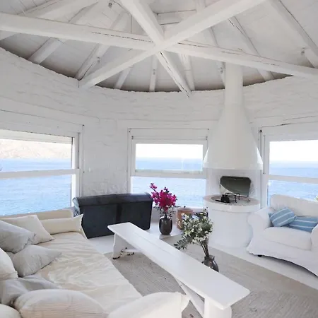 Aiolos: Above The Sea, Within * Agios Nikolaos (Crete)
