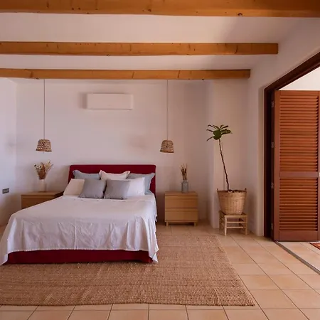 Villa Aiolos: Above The Sea, Within Agios Nikolaos (Crete)
